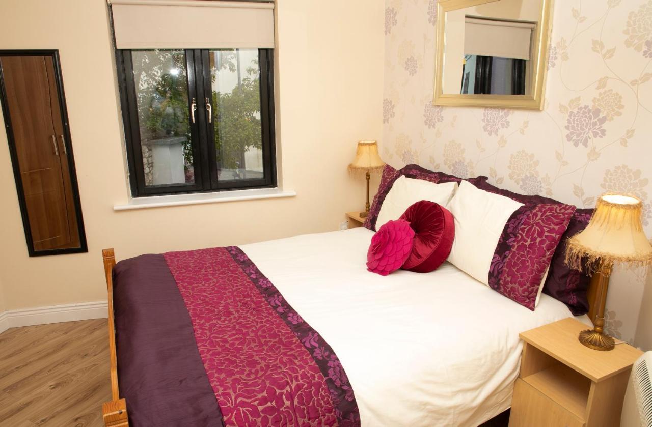 آثلون Arch House B&B & Apartments المظهر الخارجي الصورة
