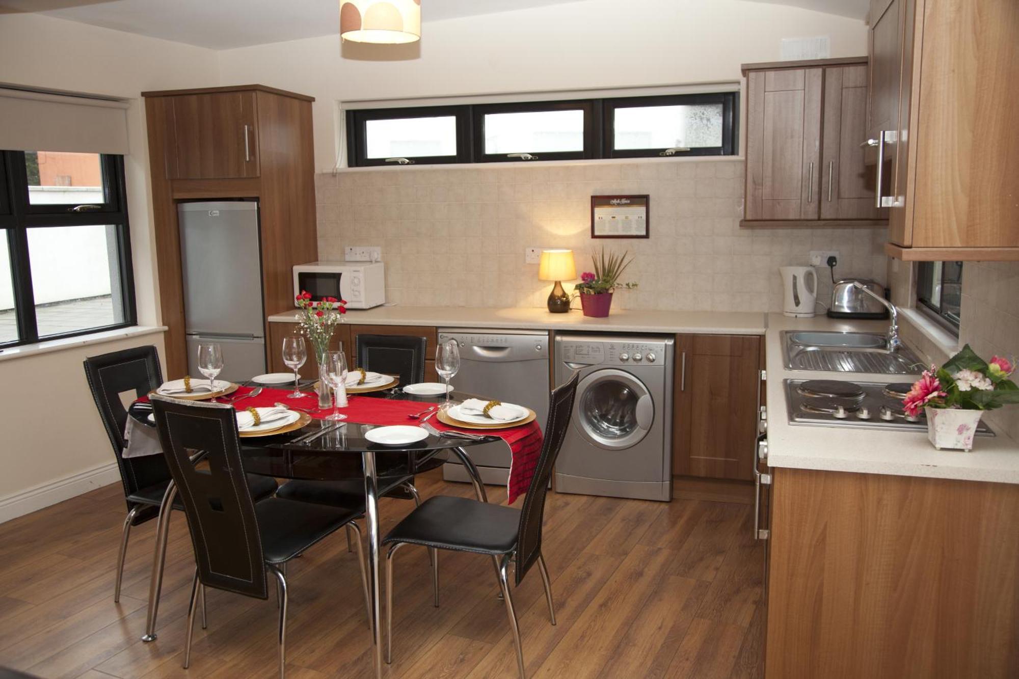 آثلون Arch House B&B & Apartments المظهر الخارجي الصورة
